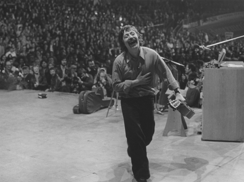Wolf Biermann bei seinem Konzert in der Kölner Sporthalle, 1976