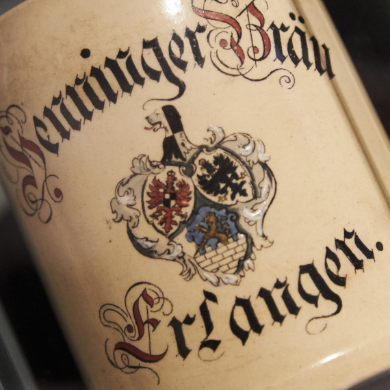 Bierkrug der Henninger Bräu